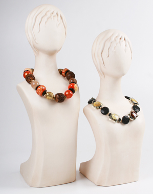 Schmuck aus ungew&ouml;hnlichen Materialien